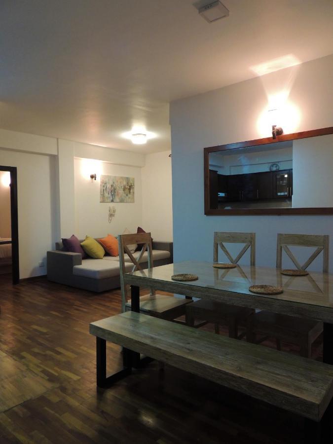 The Teak By Lakbima Apartment Nuwara Eliya Bagian luar foto