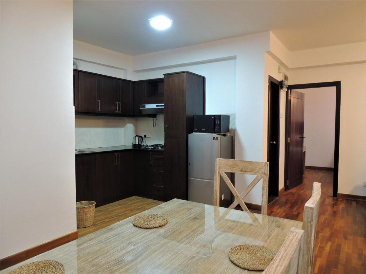 The Teak By Lakbima Apartment Nuwara Eliya Bagian luar foto