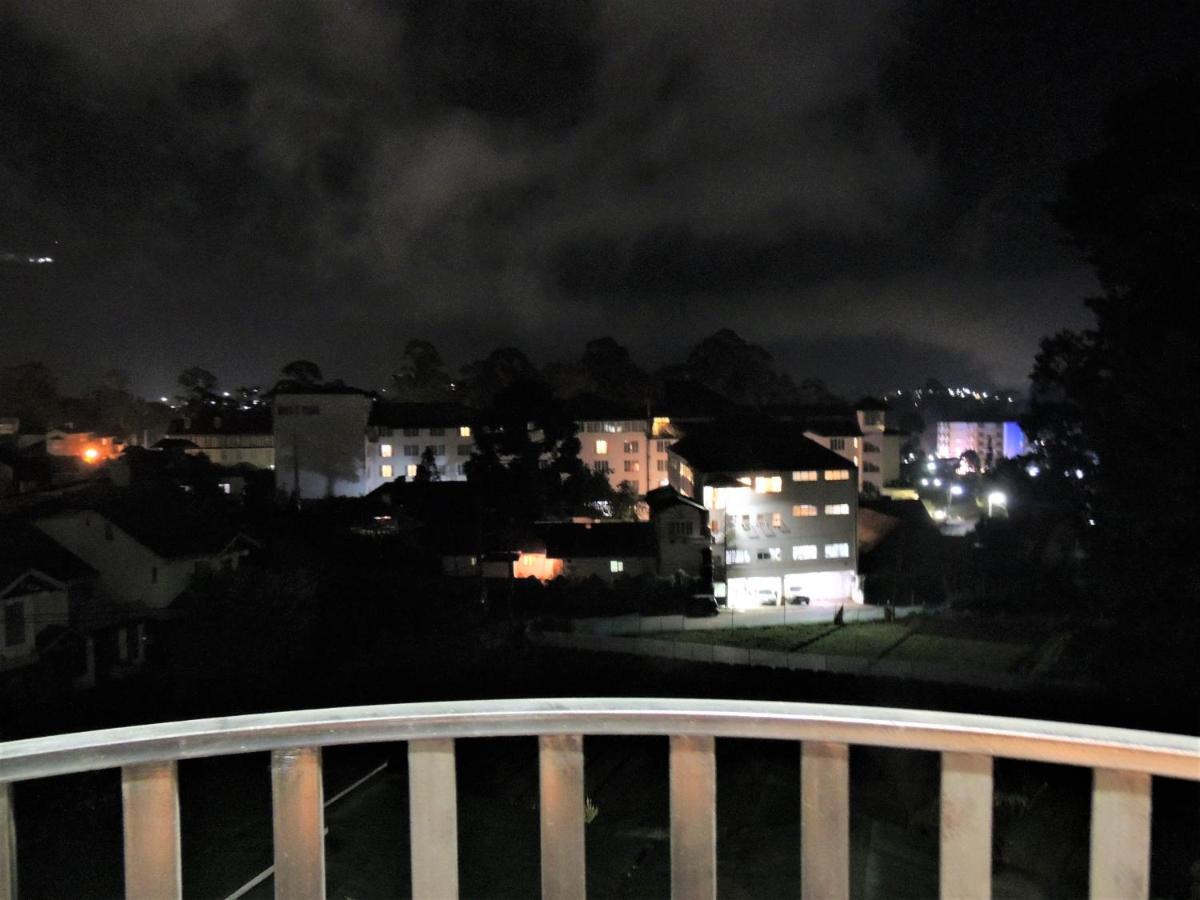 The Teak By Lakbima Apartment Nuwara Eliya Bagian luar foto