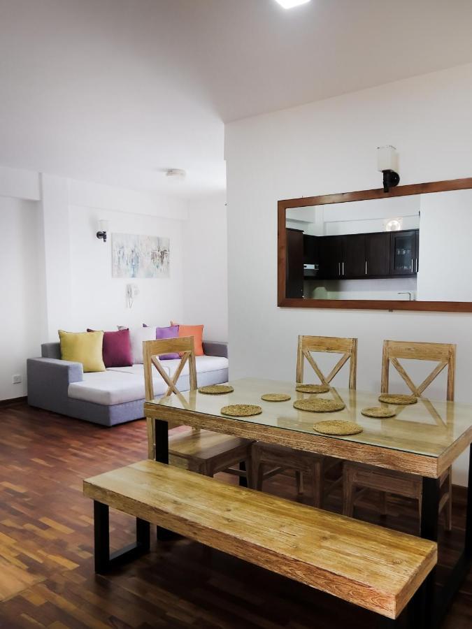 The Teak By Lakbima Apartment Nuwara Eliya Bagian luar foto