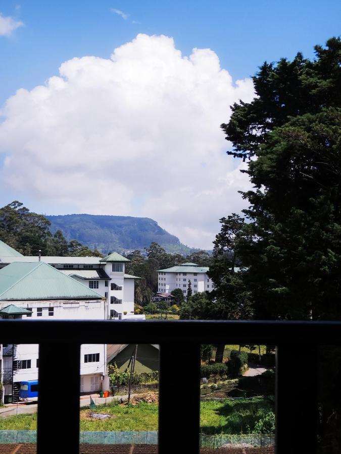 The Teak By Lakbima Apartment Nuwara Eliya Bagian luar foto